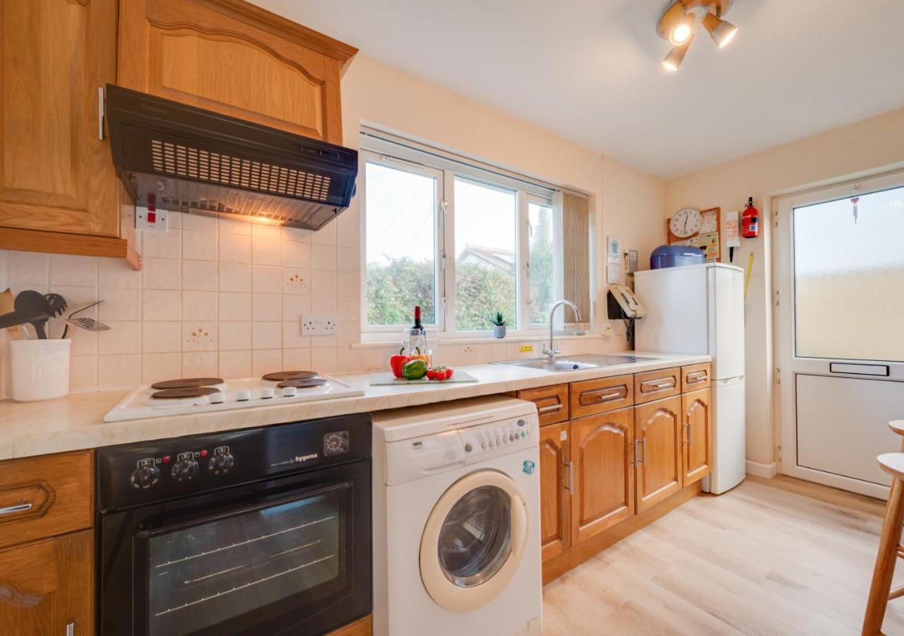 Seahaven Villa Кройд Екстериор снимка